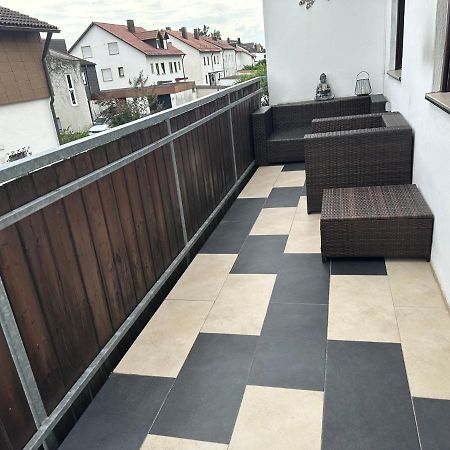 Greenleaf Walhalla-Apartment - Highspeed Wlan - Netflix - Suedbalkon Tegernheim Dış mekan fotoğraf